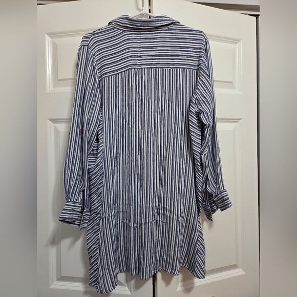 LOT OF 8 - Women's Various Styles and Colors Bathing Suit Beach Cover Ups - Picture 10 of 16